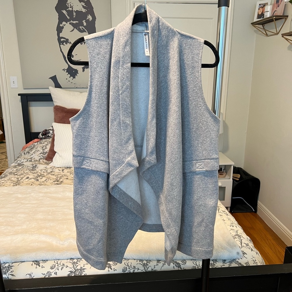 Fabletics Grey Fleece Interior Vest - M